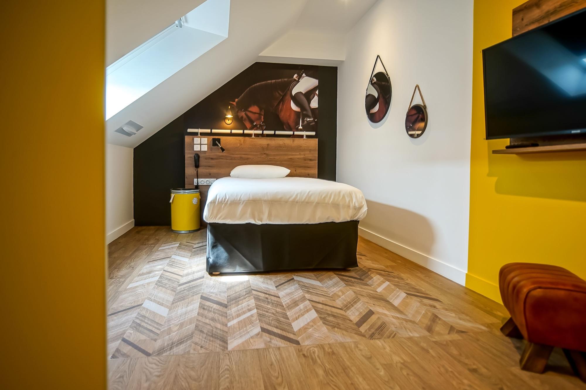 Ibis Styles Saumur Gare Centre Екстер'єр фото