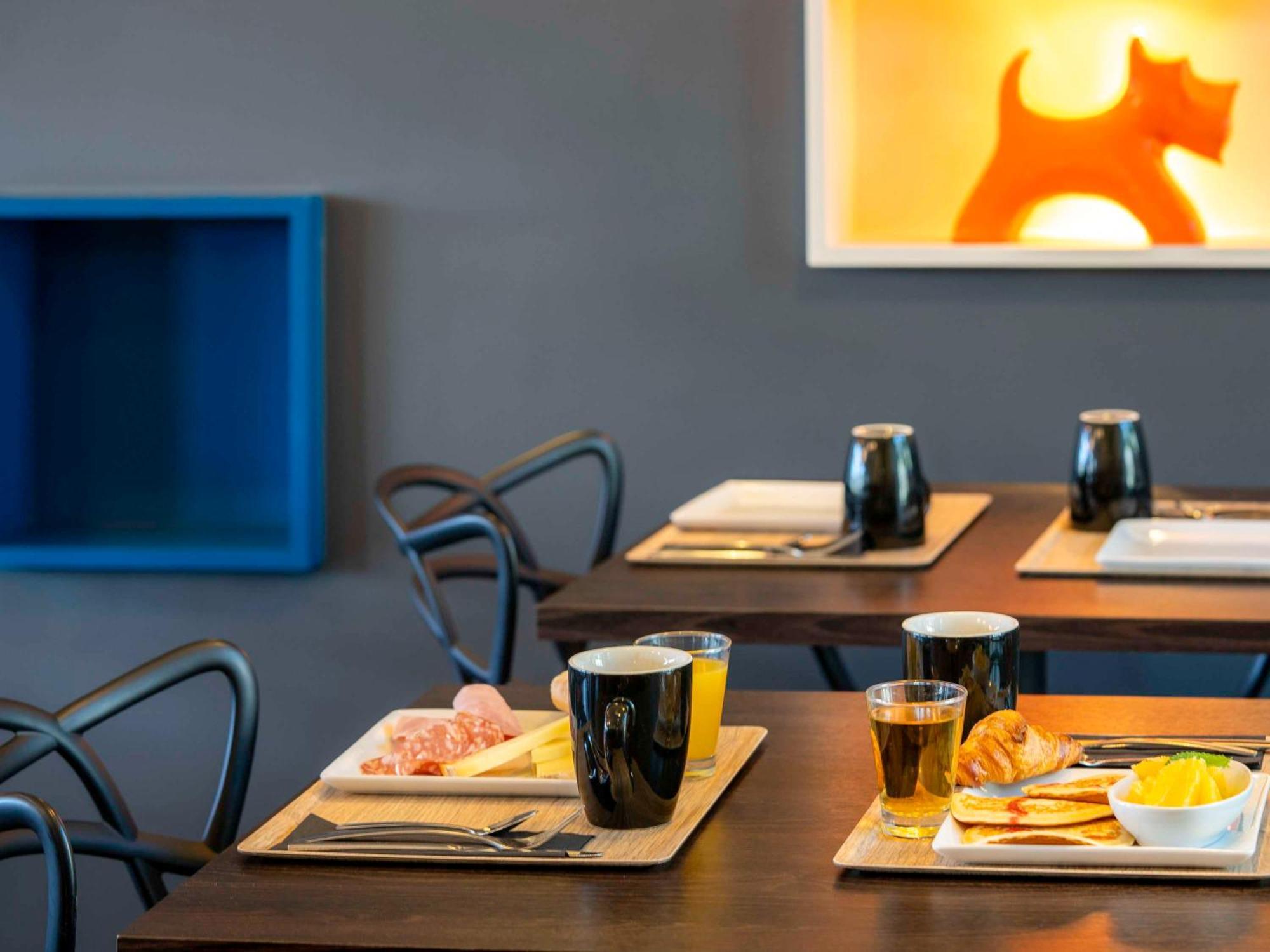Ibis Styles Saumur Gare Centre Екстер'єр фото