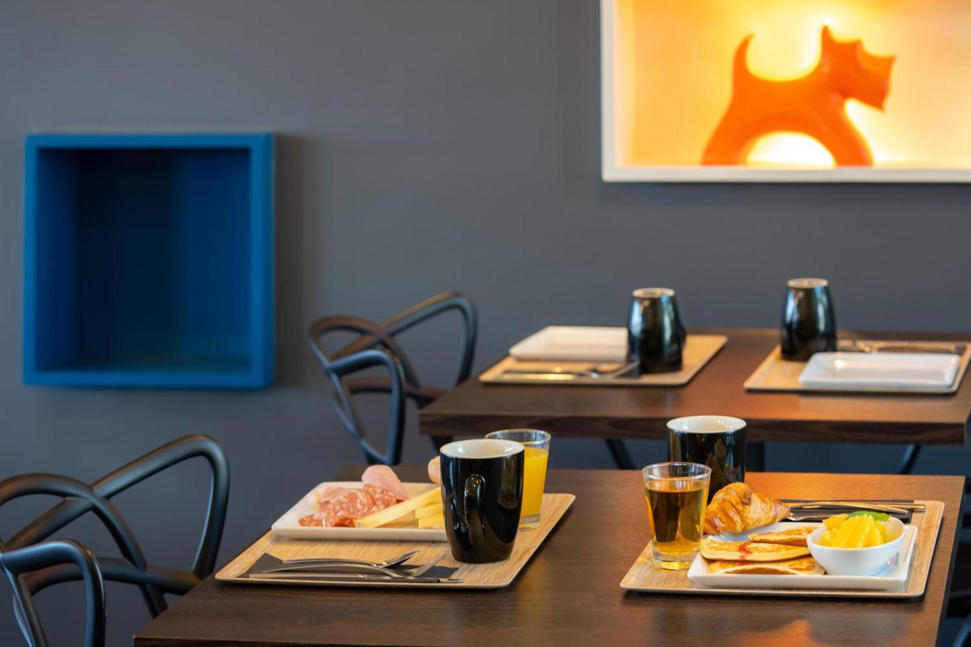 Ibis Styles Saumur Gare Centre Екстер'єр фото